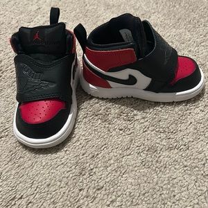 Jordan Size 6C Toddler EUC